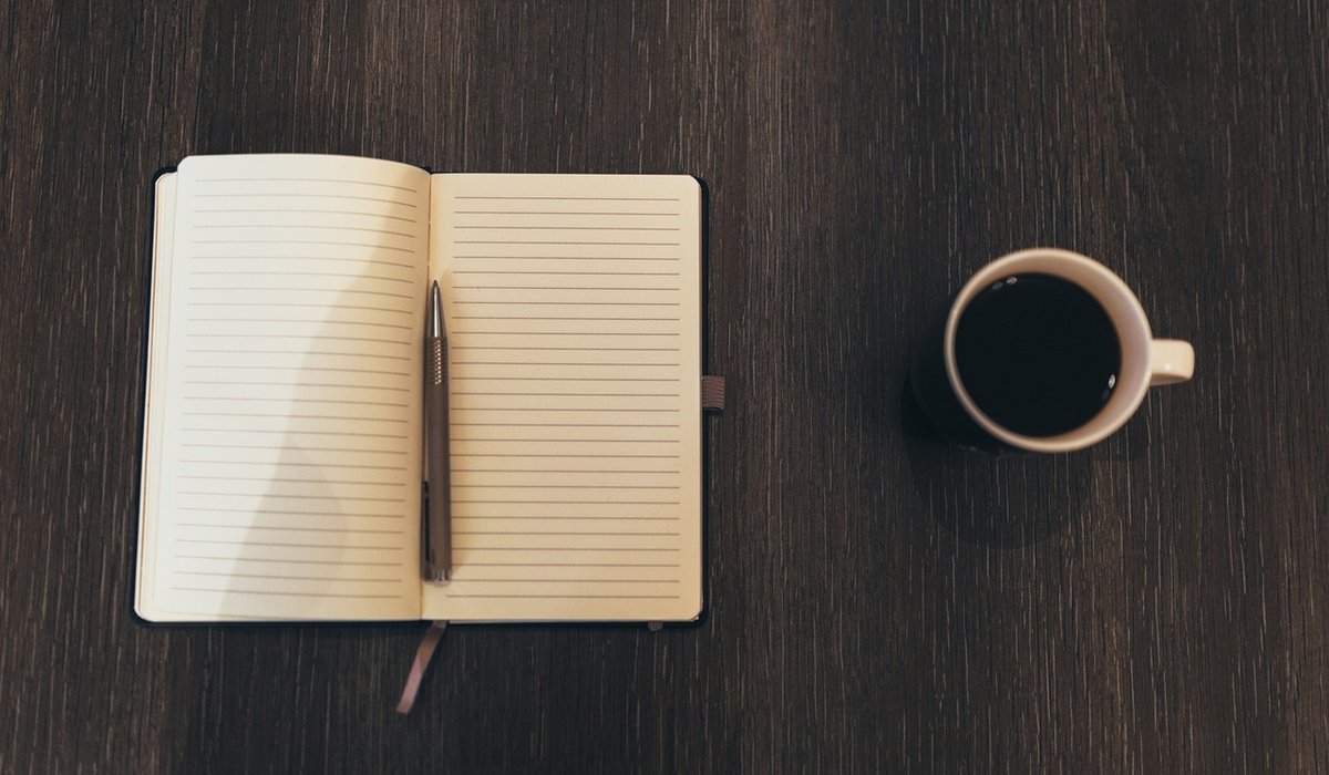 Using Everyday Objects as Story Prompts